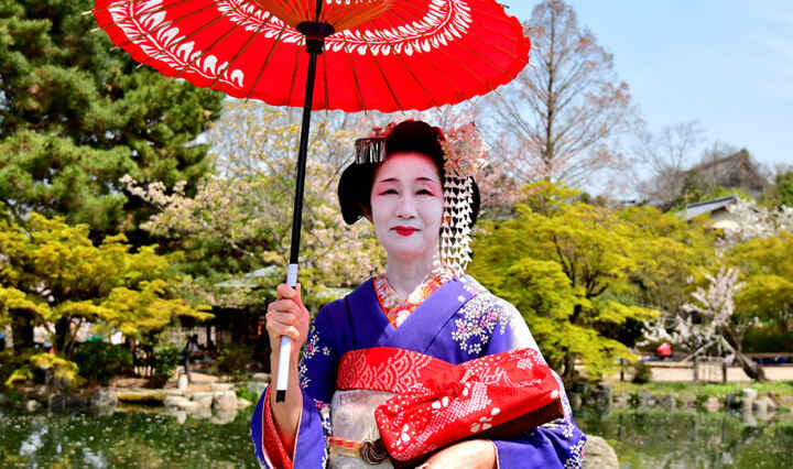Traditional Japanese woman