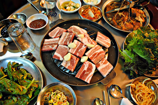 A Brief View of South Korean Food Culture