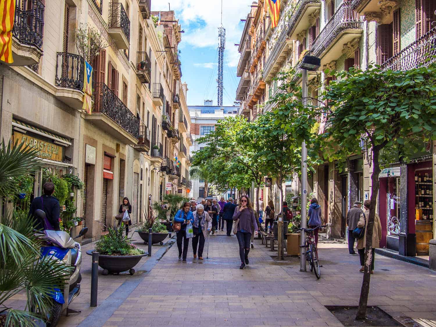 Gràcia, another area that is safe for accommodation