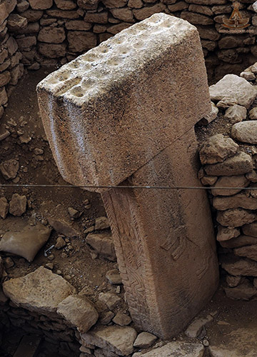 First image of pillar