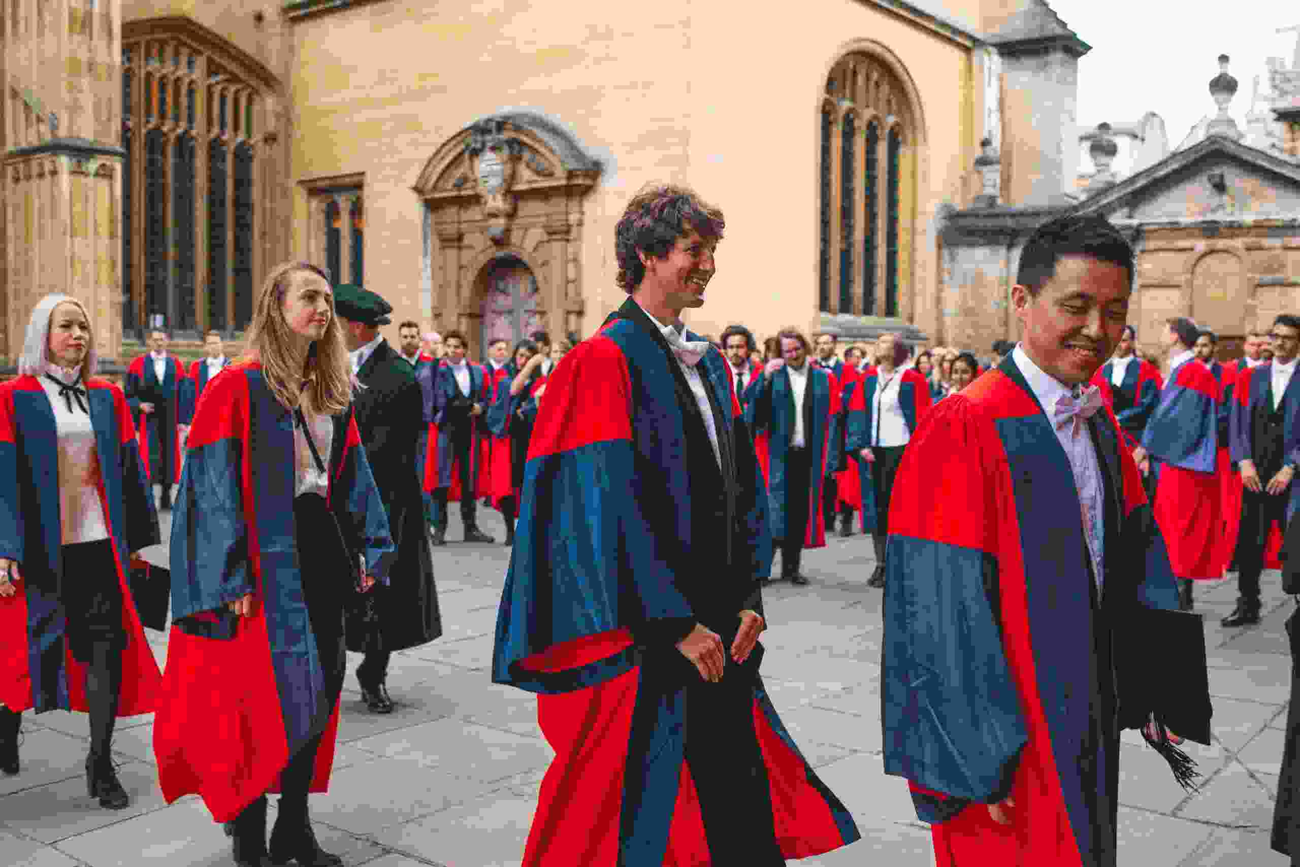Absolvenți la Oxford