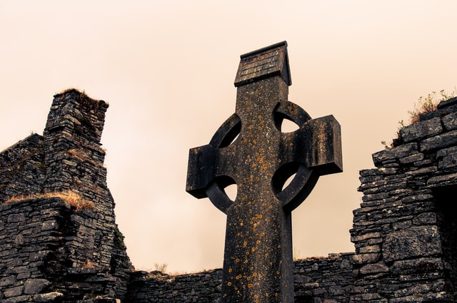 Keltisk symbol lavet af sten