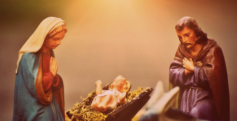 Nærbillede af julekrybbefigurerne