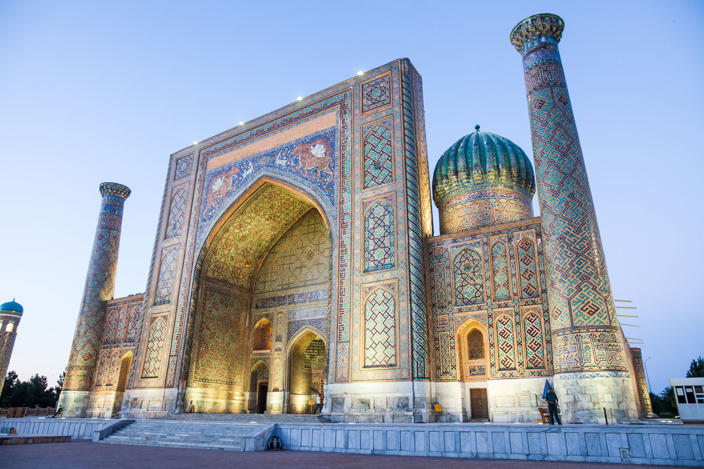 En del af Registan-pladsen i Samarkand