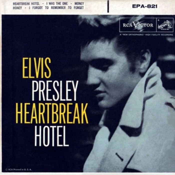 Coperta single-ului Heartbreak Hotel care a devenit primul mare hit